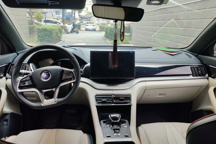 Used BYD Song PLUS New Energy 2021 DM-i 110KM Flagship PLUS Center Console