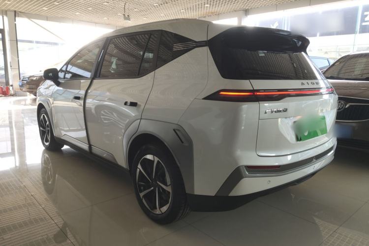 Used AION Y 2024 Younger Star Edition