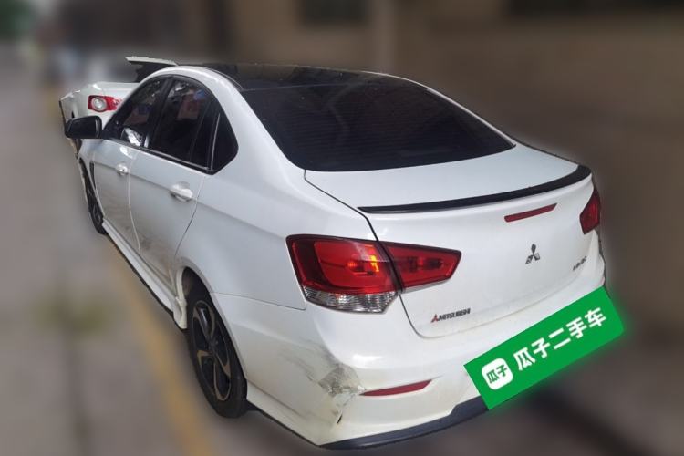 Used Soueast V5 Lingzhi 2017 1.5L Manual New Elite Model
