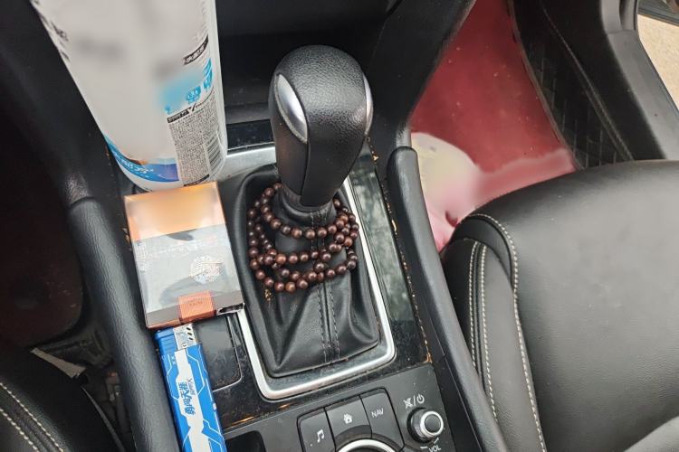 Used Mazda 3 Axela 2019 Cloud-Controlled Sedan 1.5L Automatic Luxury Model China VI Standard Gear Lever