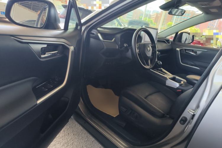 Used Toyota RAV4 2020 2.0L CVT Two-Wheel Drive Fashion Edition
