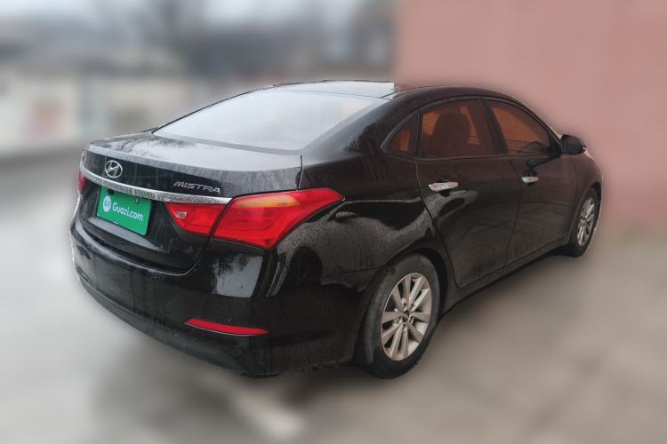 Used Hyundai Mistra 2014 1.8L Automatic Smart GLS
