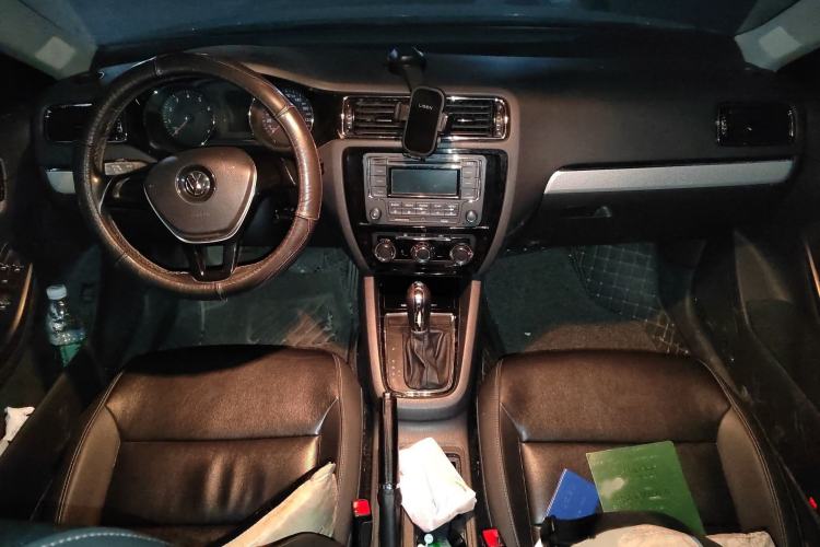 Used Volkswagen Sagitar 2015 1.6L Automatic Comfort Model