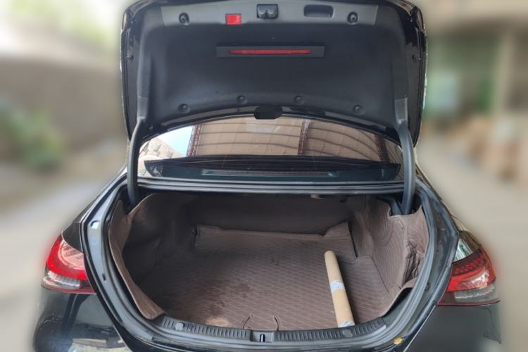 Used Mercedes-Benz E-Class 2022 Second Facelift E 260 L Sport Edition