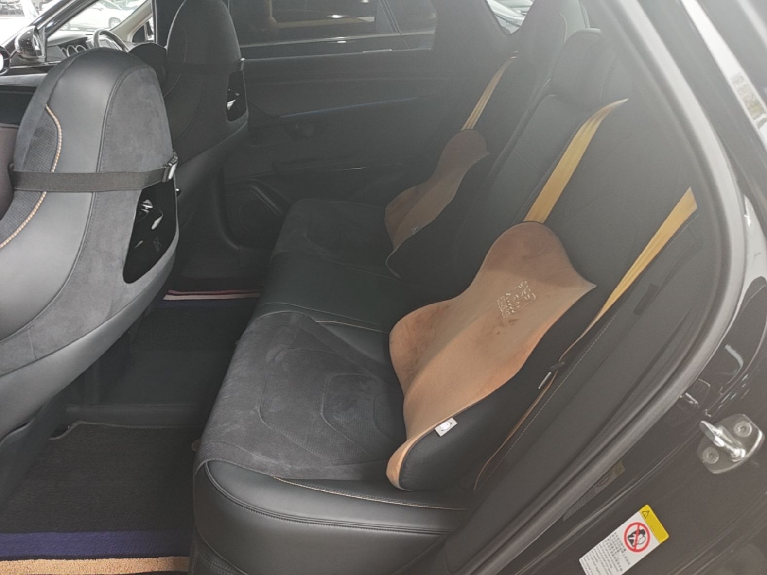 BYD Han 2023 DM-p War God Edition — снимка 20