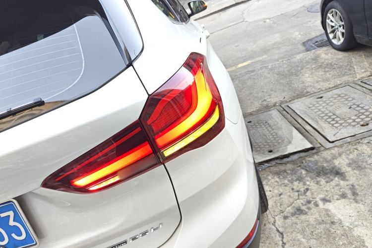 Used BMW X1 2022 sDrive25Li Leading Model
