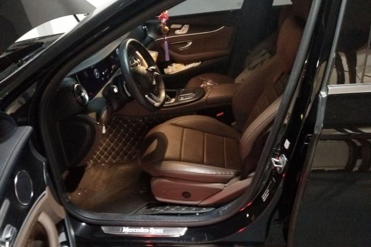 Used Mercedes-Benz E-Class New Energy 2023 E 350 e L Plug-in Hybrid Sports Sedan Left Front Seat