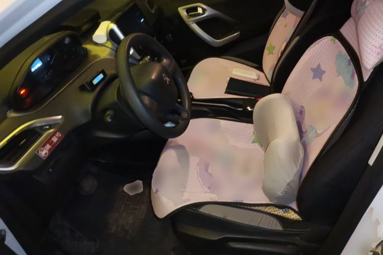 Used Peugeot 2008 2014 1.6L Automatic Trend Edition Left Front Seat