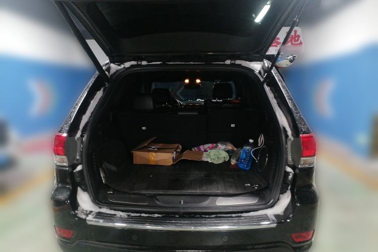 Used Jeep Grand Cherokee 2015 3.0TD Diesel Comfort Navigation Edition
