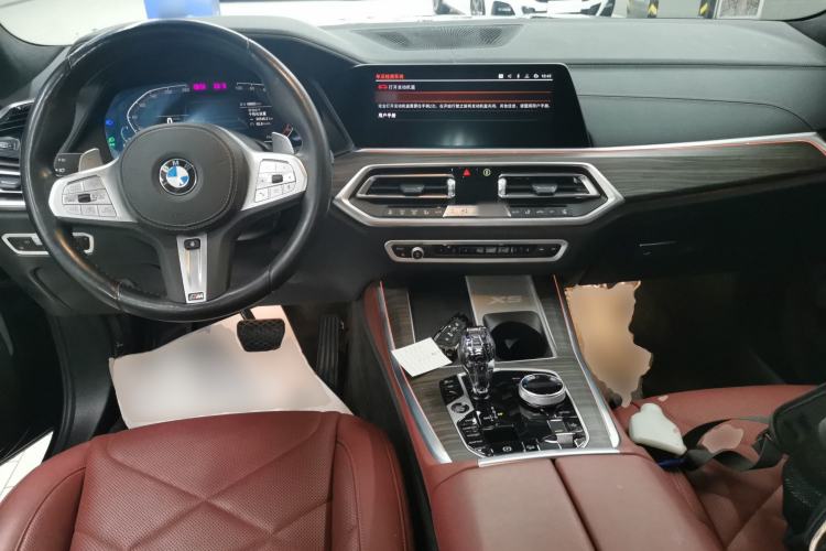 Used BMW X5 2022 Restyled xDrive 40Li Luxury Edition M Sport Package
