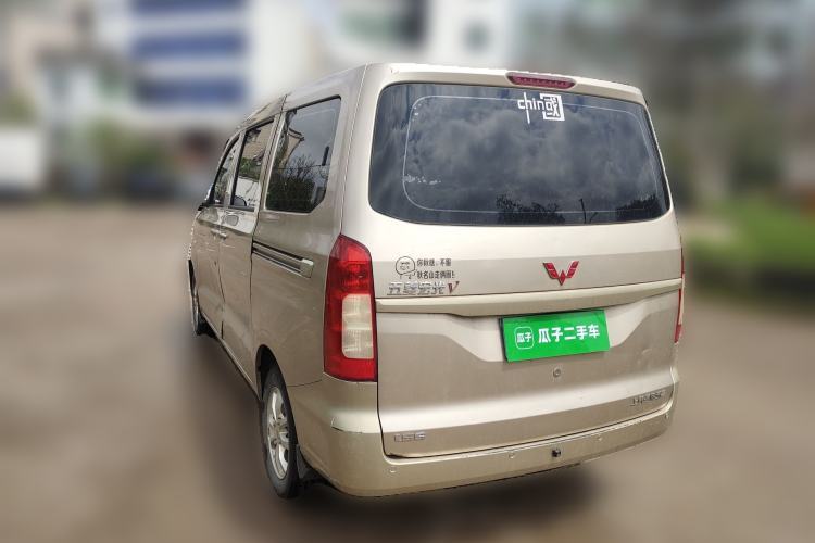 Used Wuling Hongguang V 2019 1.5L Enjoyment Version China VI LAR

