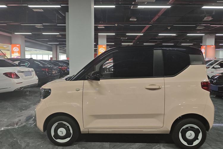 Used Wuling Hongguang MINIEV 2022 Macaron Premium Model – Lithium Iron Phosphate