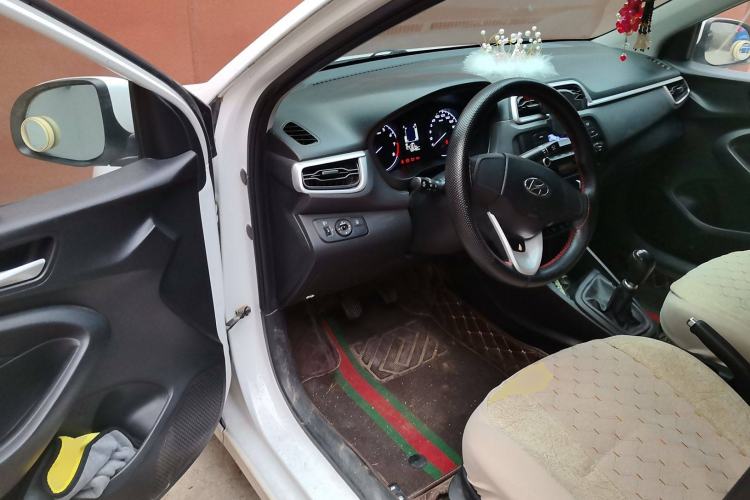 Used Hyundai Verna (older generation) 2020 1.4L Manual GL Refreshed Edition