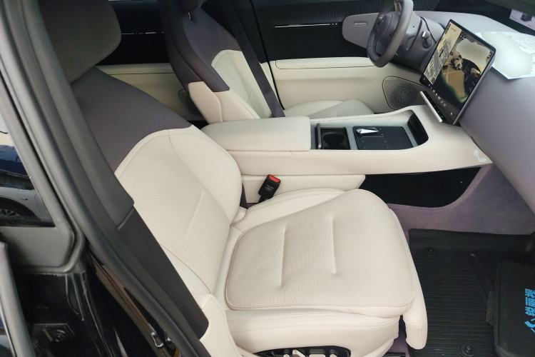 Used Avatr 12 2025 Max Extended-Range Edition
