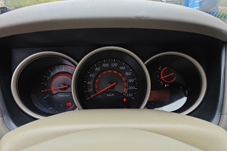 Used Nissan Sylphy 2016 Classic 1.6XE Automatic Comfort Edition Instrument Cluster