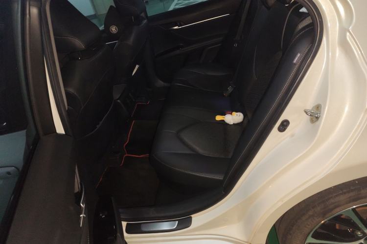 Used Toyota Camry 2019 Dual-Engine 2.5HS FENGSHANG Edition China VI Standard