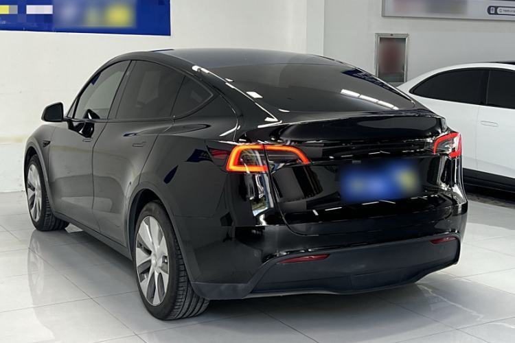Used Tesla Model Y 2022 Rear-Wheel-Drive Version