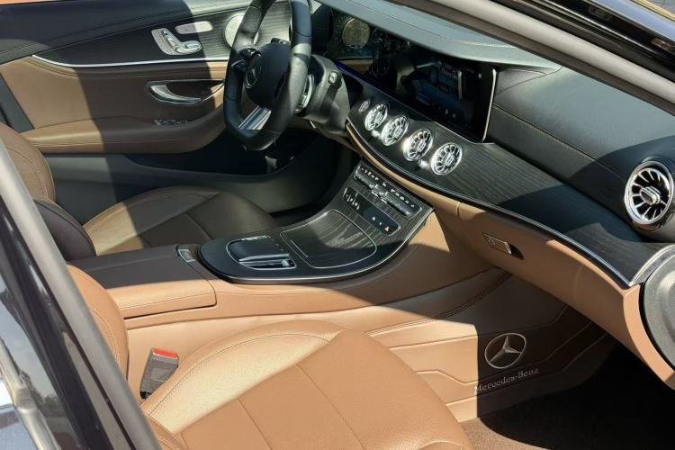 Used Mercedes-Benz E-Class 2021 E 300 L Sporty and Stylish Model
