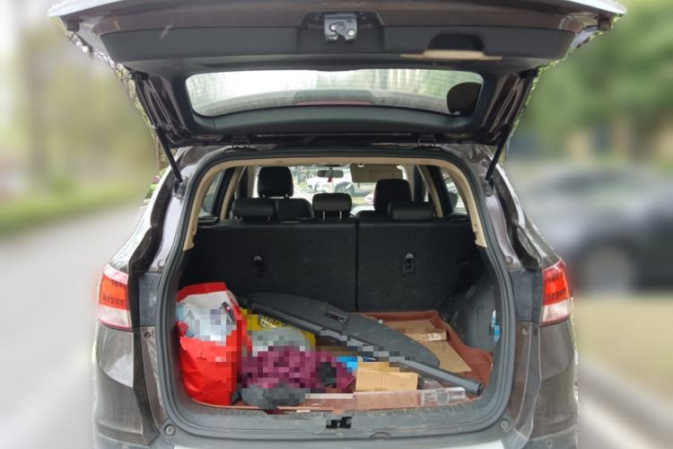 Used Dongfeng Aeolus AX7 2015 2.0L Automatic Zhiyi Trim