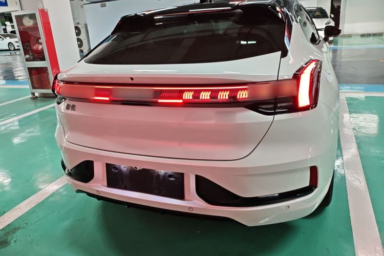 Used Zeekr 001 2023 WE Edition 100 kWh
