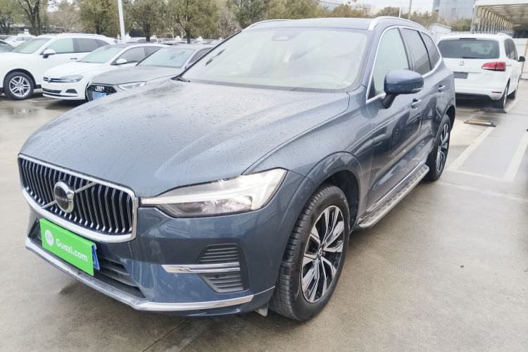 Used Volvo XC60 2023 B5 4x4 Smart Luxury Edition