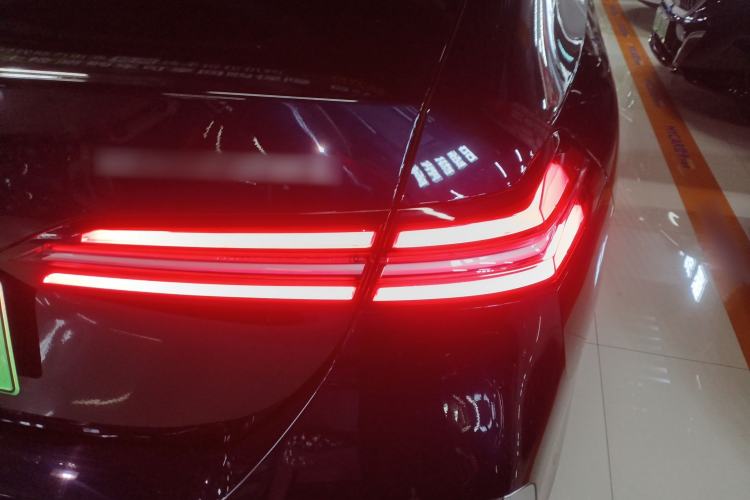 Used BMW i5 2024 eDrive 35L Luxury Package