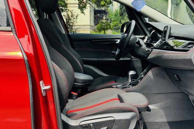 Used BMW 2 Series Gran Tourer 2015 218i Sports Design Package Interior 8