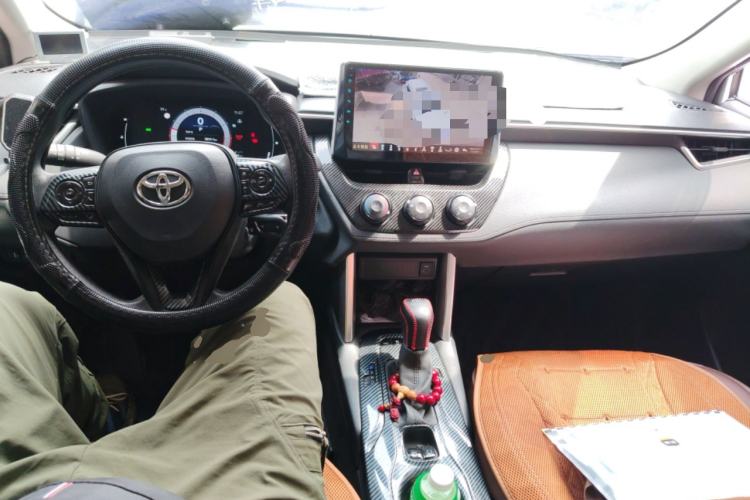 Used Toyota Corolla Cross 2024 2.0L Pioneer Edition Center Console