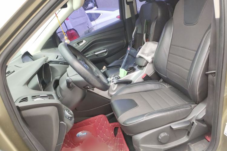 Used Ford Kuga 2013 1.6L GTDi Two-Wheel-Drive Trend Model
