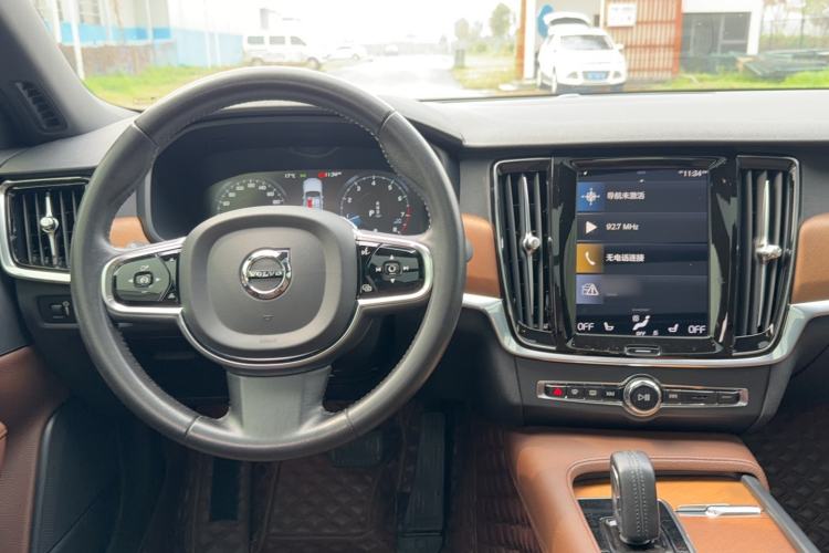 Used Volvo S90 2021 B5 Zhiyi Luxury Edition