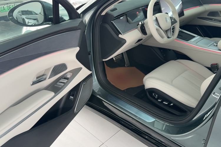 Used BYD Han L 2025 EV Four-Wheel Drive LiDAR Flagship Model