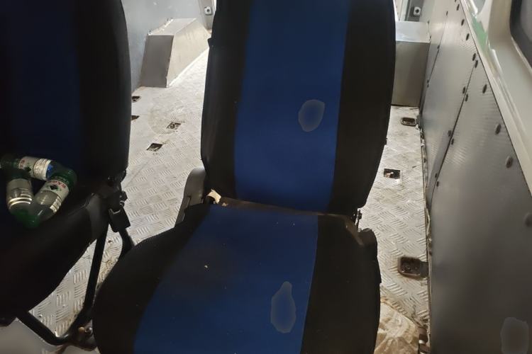 Used JMC Transit 2019 2.8T Commercial Version Long Wheelbase Mid-Roof 6-Seater Rear Single Tire China VI Emission Standard – JX493
