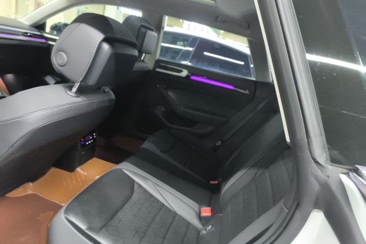 Used Volkswagen FAW-Volkswagen CC 2024 Estate Car 380TSI Hunter's Heart All-Encompassing Edition