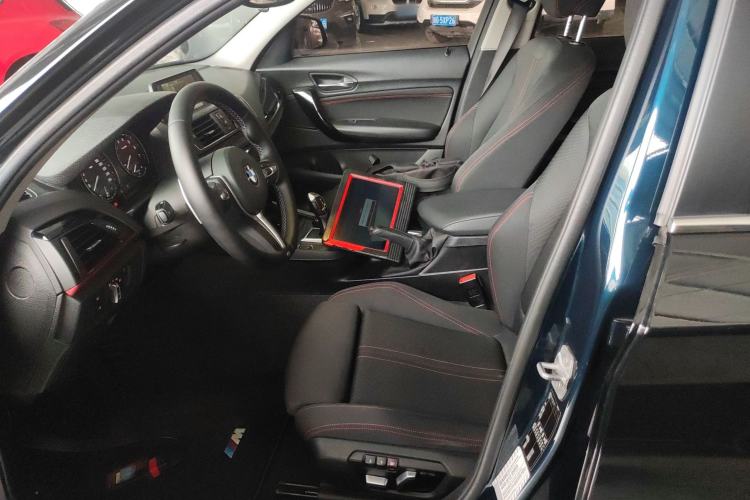 Used BMW 1 Series 2016 120i Sport Design Package
