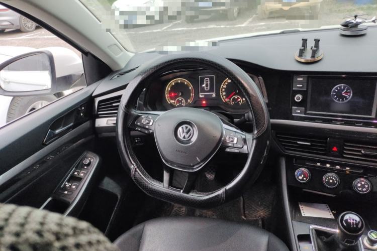 Used Volkswagen Bora 2020 1.5L Manual Comfort Version Steering Wheel