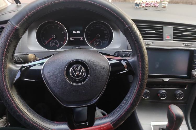 Used Volkswagen Golf 2014 1.4TSI Automatic Comfort Model