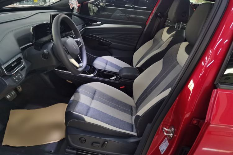 Used Volkswagen ID.4 CROZZ 2022 Long-Range PURE+ Edition
