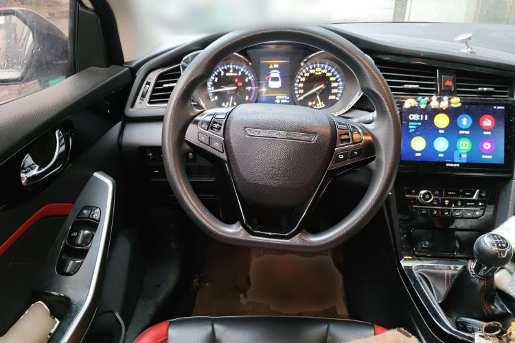 Used Venucia D60 2019 1.6L XL Manual SmartConnect Elite Edition