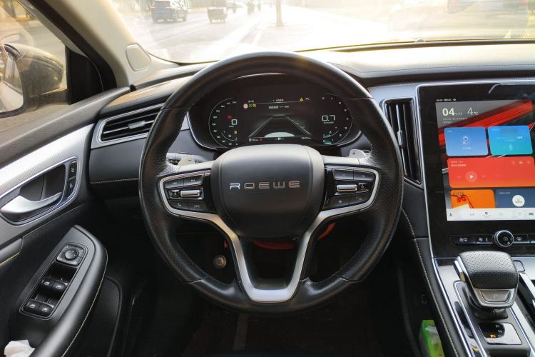 Used Roewe i6 MAX 2020 300TGI Automatic "Swell Cool Smart Drive" Edition