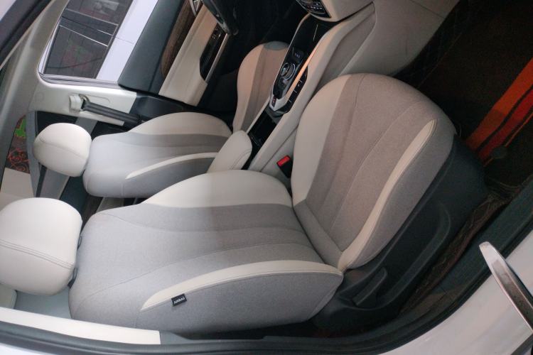 Used BAIC Beijing EU5 2018 R500 Smart Wind Edition
