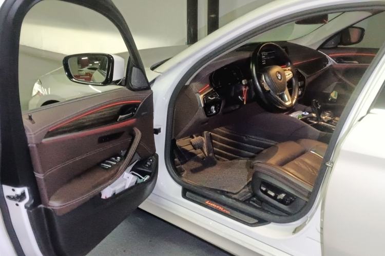 Used BMW 5 Series New Energy 2020 Mileage Upgrade Version 530Le Pioneer Edition Driver Seat