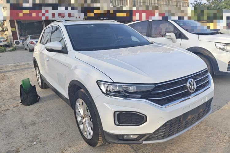 Used Volkswagen T-ROC 2018 230TSI DSG Two-Wheel Drive Advanced Version China V Standard Front Right 45 Deg