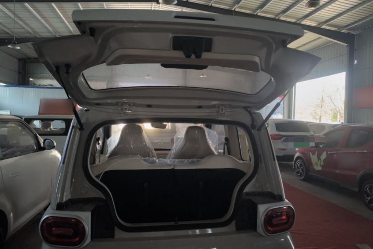Used Wuling Hongguang MINIEV 2024 3rd Generation 215km Youth Edition Trunk
