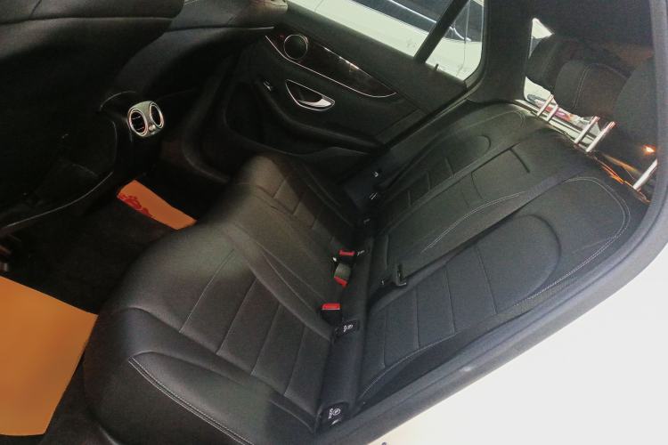 Used Mercedes-Benz GLC 2018 GLC 260 4MATIC Dynamic Edition Left Rear Seat