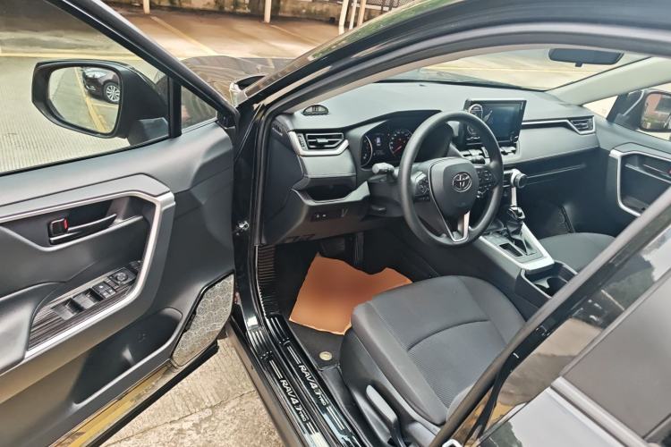 Used Toyota RAV4 2022 2.0L CVT Two-Wheel Drive Urban Edition