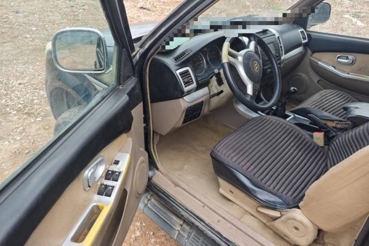 Used Huanghai Challenger SUV 2010 2.0L Two-Wheel Drive DD6490P Driver Seat