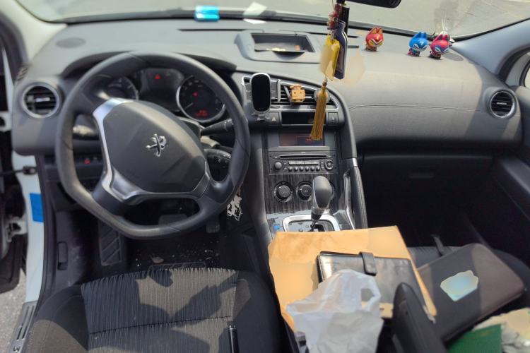 Used Peugeot 3008 2013 2.0L Automatic Classic Edition
