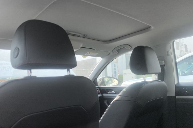 Used Volkswagen Lavida 2024 300TSI DSG Starry Sky Leading Edition Headliner