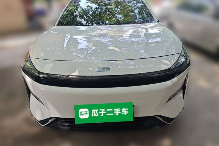 Used Geely Galaxy L6 2023 125km Starship