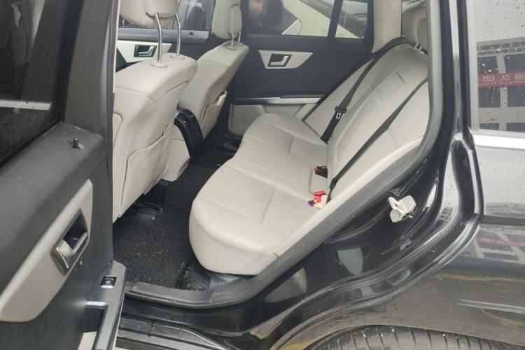 Used Mercedes-Benz GLK-Class 2013 GLK 300 4MATIC Dynamic Sunroof Model Left Rear Seat